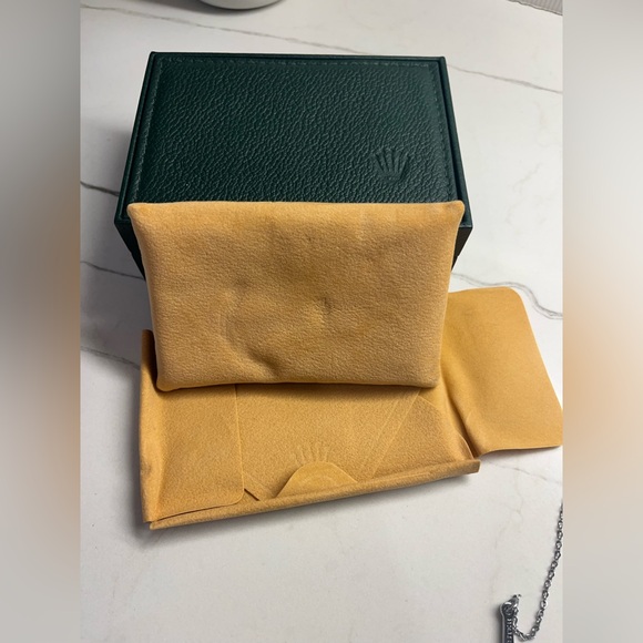 Rolex Green Leather Accessories Set - Picture 5 of 9